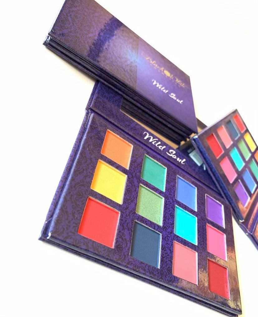 B&W Cosmetics - Wild Soul Eyeshadow Palette