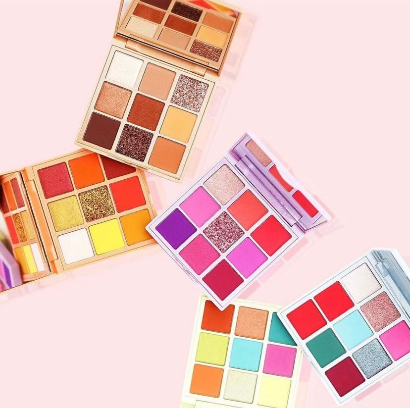 Kara Beauty - Laid Back Eyeshadow Palette