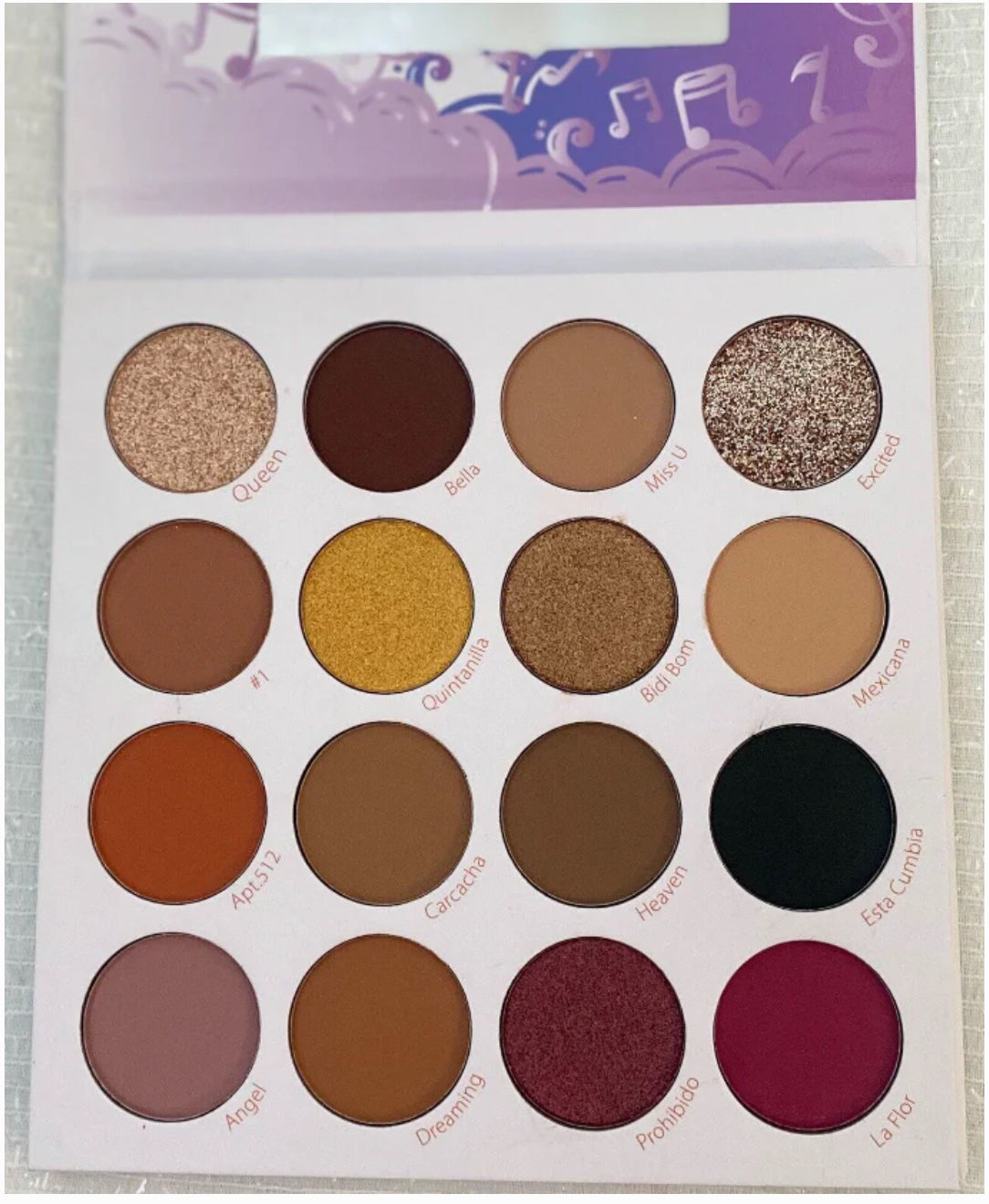 La Reina Eyeshadow Palette