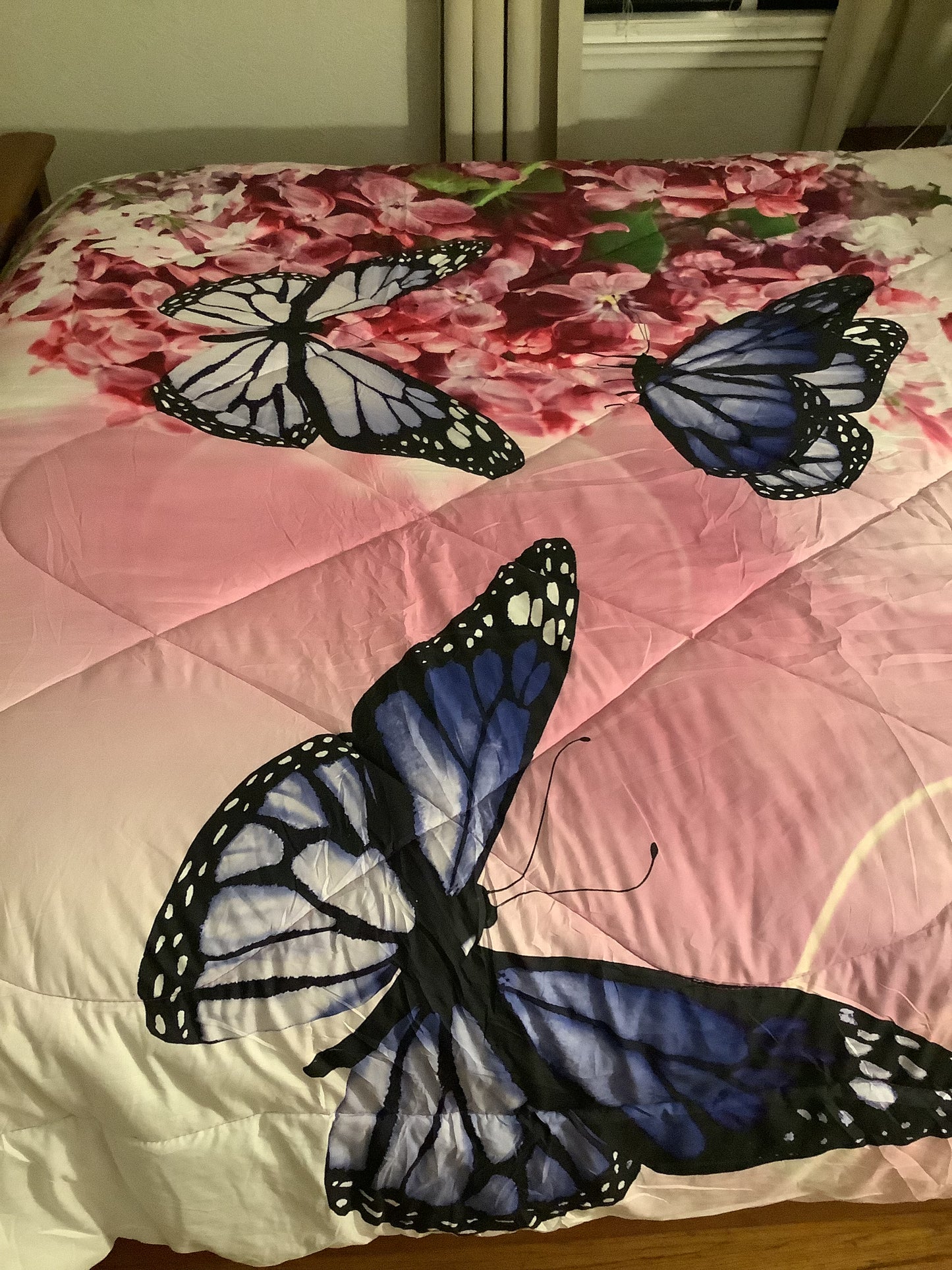 Fashion - Queen Size Butterfly Comforter Set