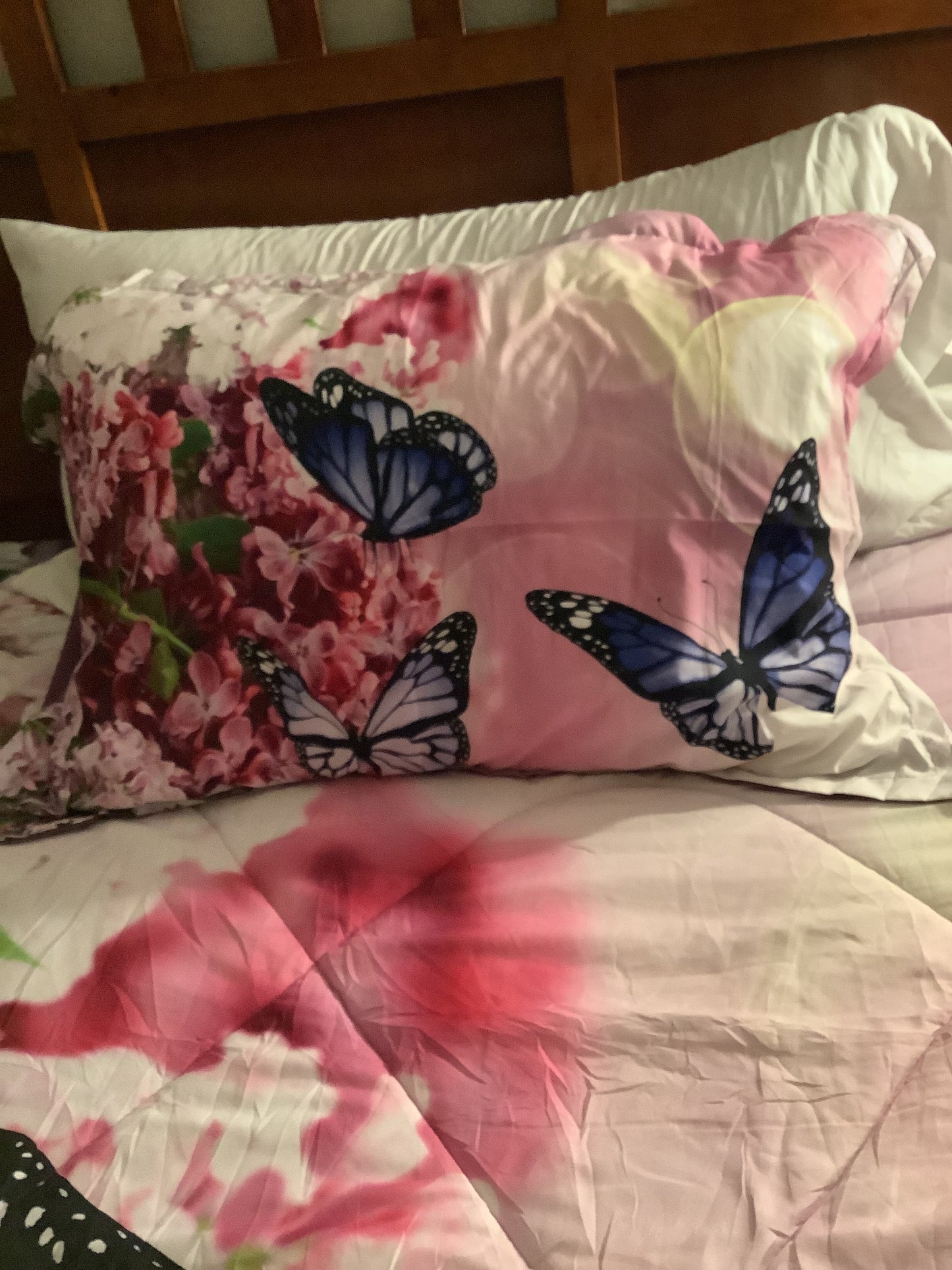 Fashion - Queen Size Butterfly Comforter Set